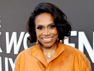 The Life and Legacy of Sheryl Lee Ralph, the First Black Woman to Win an Emmy for Comedy