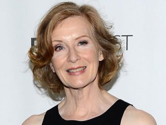 The Untold Truth Of Frances Conroy – Accident With Eye